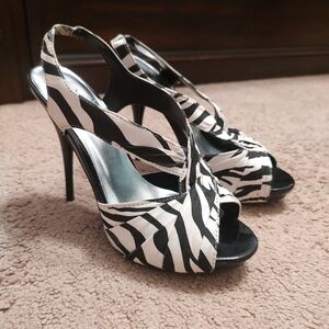 New Stylish Zebra Print Women's Heels